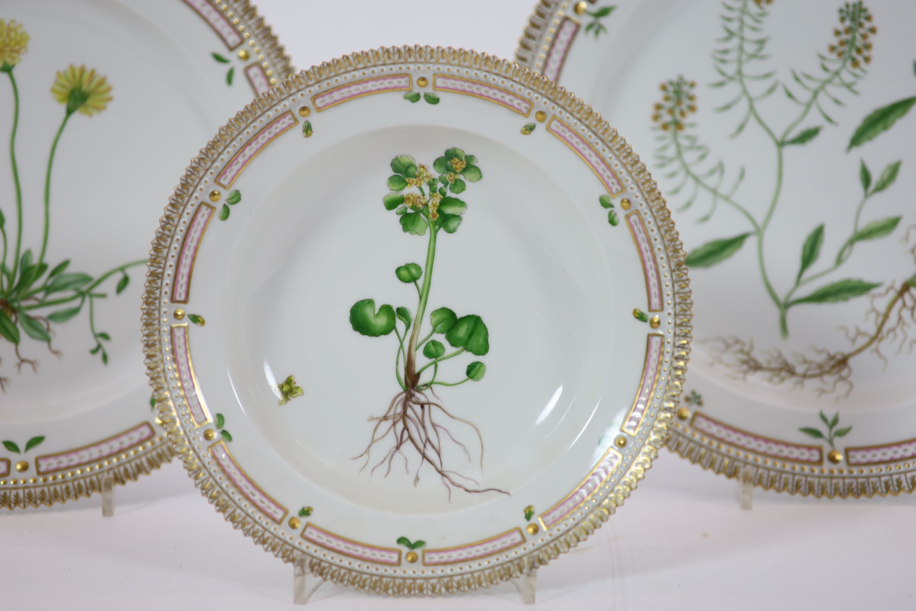 A Royal Copenhagen 'Flora Danica' part dinner service,
